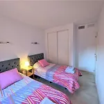 R23 Los Lagos 2 Bedroom Flat